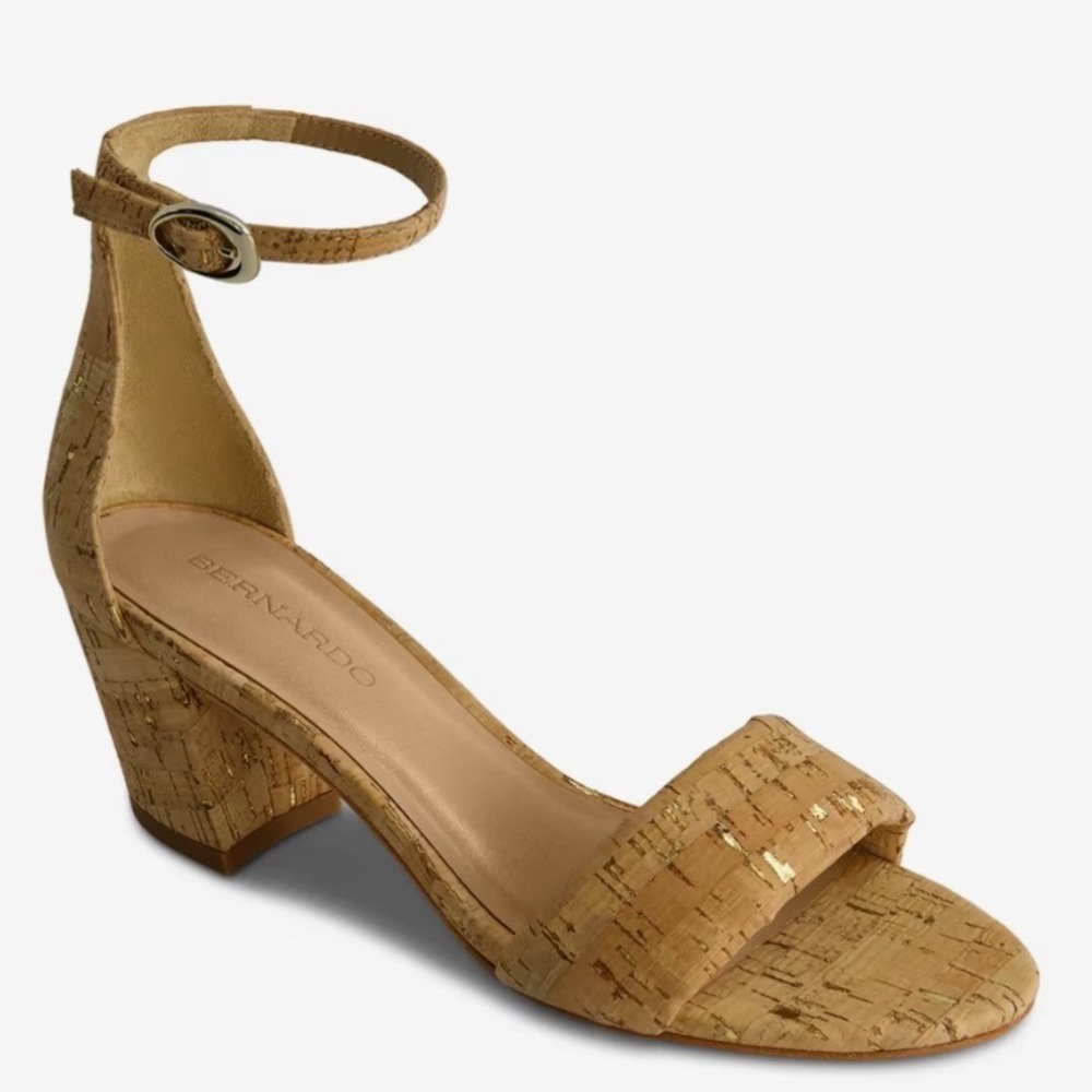 Bernardo Natural Beige Bowie Sandal Heels Women's Size 9.5